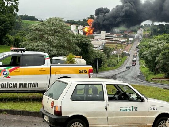 Incêndio em Chapecó: prefeitura atualiza informações sobre o trânsito na SC-480