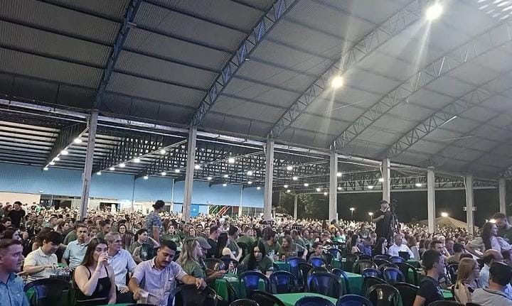 Mais de 3,5 mil pessoas prestigiaram o evento em Mariópolis
