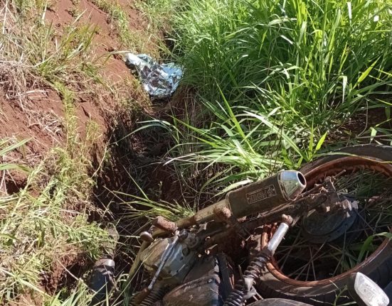 O sinistro envolveu a queda de uma motocicleta com duas vítimas