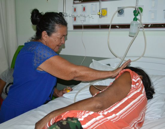 São mais de seis mil indígenas das etnias Kaingang e Guarani, provenientes dos municípios de Ipuaçu, Entre Rios e Abelardo Luz