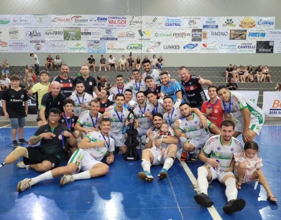 Independente conquista título no torneio de futsal em São Domingos