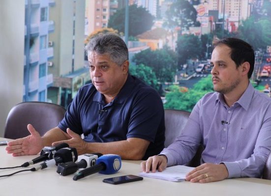 Procon aplica multa de um milhão de reais na Casan em Chapecó