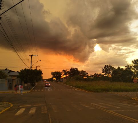 Instabilidade e chuva substituem tempo seco em SC