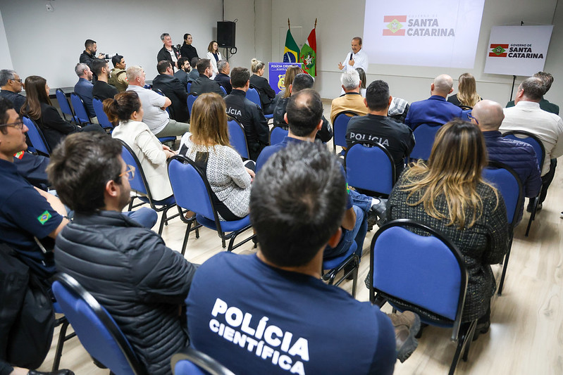 Jorginho Mello inaugura Posto de Identificação da Polícia Científica em Xanxerê