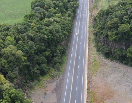 As obras visam aumentar a capacidade da rodovia, eliminar pontos críticos