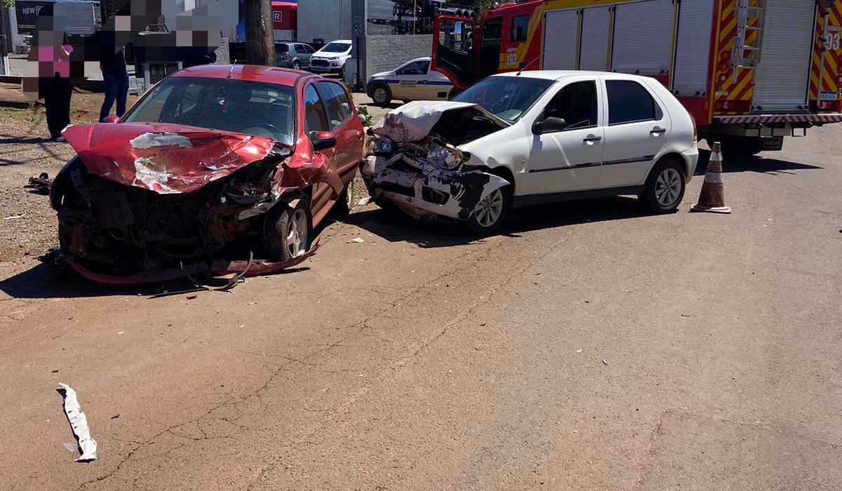 Colisão entre veículos deixa jovem ferida em Xanxerê