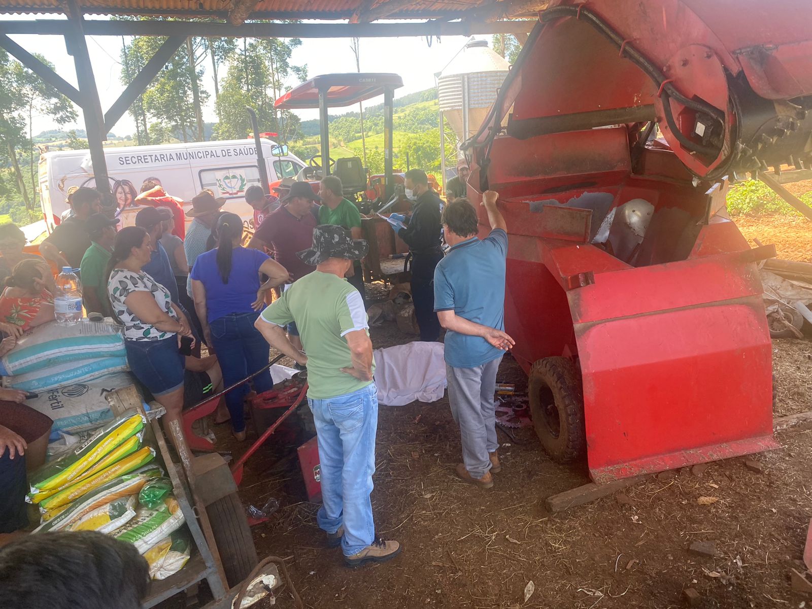 Homem morre em acidente com máquina agrícola em Entre Rios