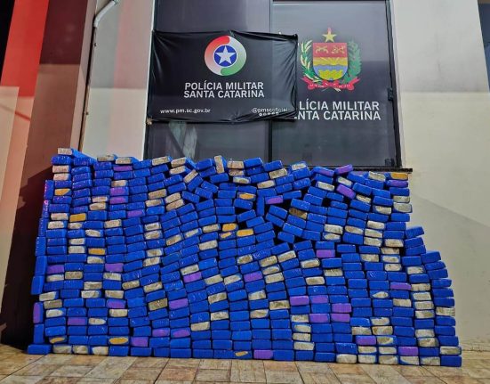 Polícia Militar apreende quase 400 quilos de maconha no Oeste