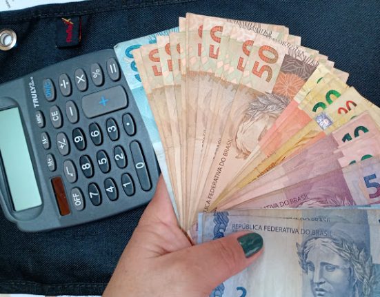 Novo salário mínimo será de R$ 1.518 a partir de janeiro