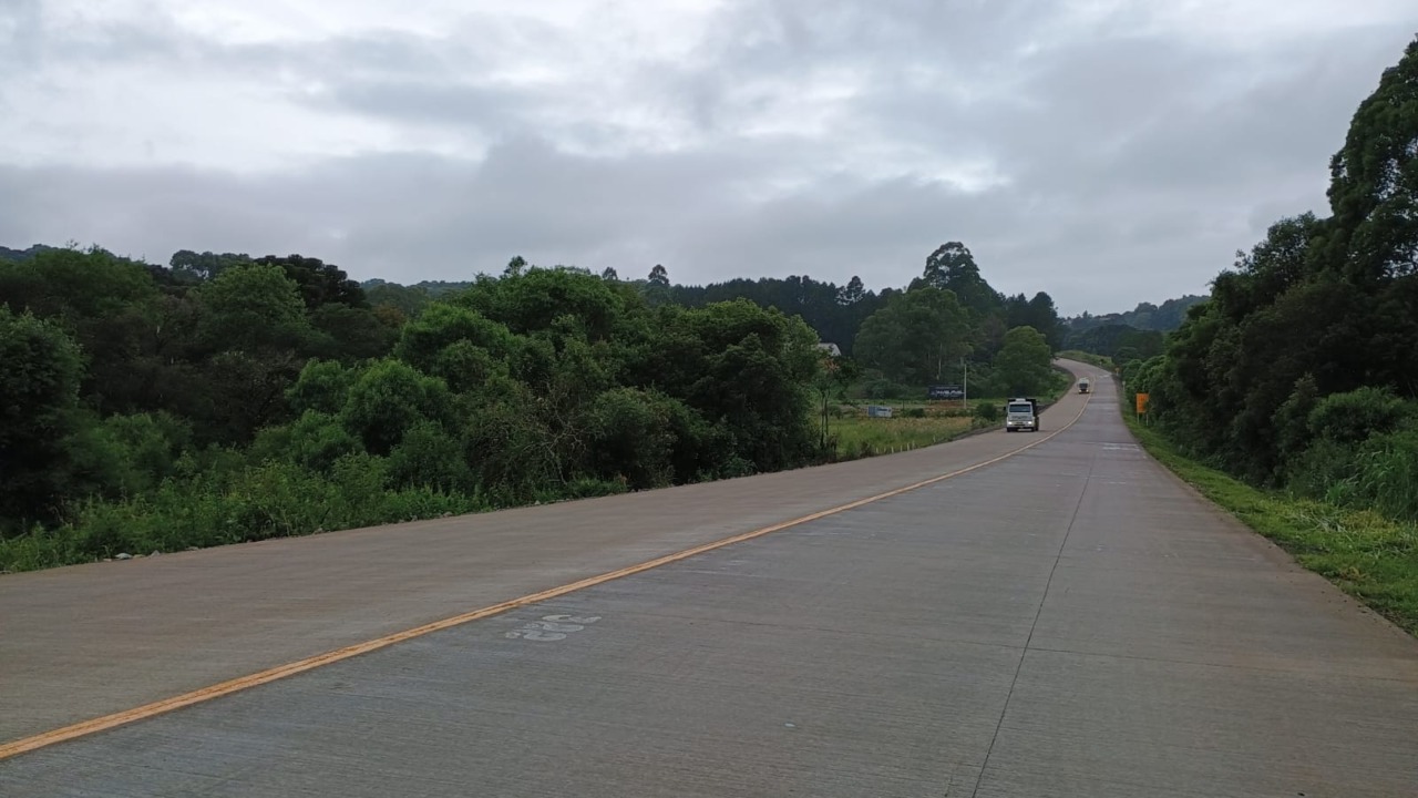 Obras na PRC-280, em Mariópolis