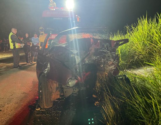 Colisão frontal na SC-156 mata dois motoristas e deixa quatro feridos