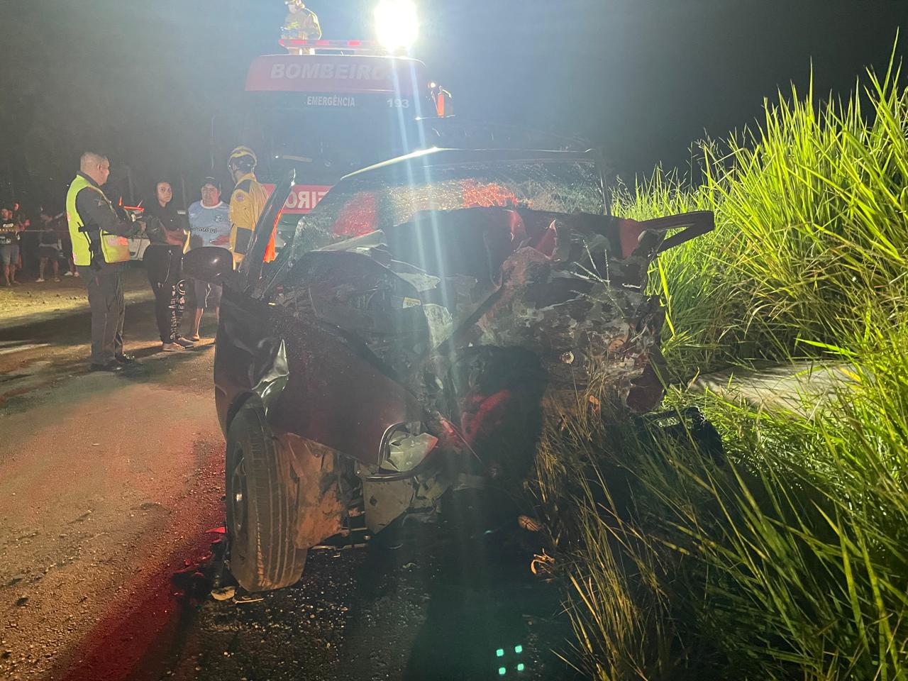 Colisão frontal na SC-156 mata dois motoristas e deixa quatro feridos