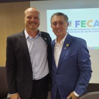 Prefeito de São Domingos assume vice-presidência da FECAM