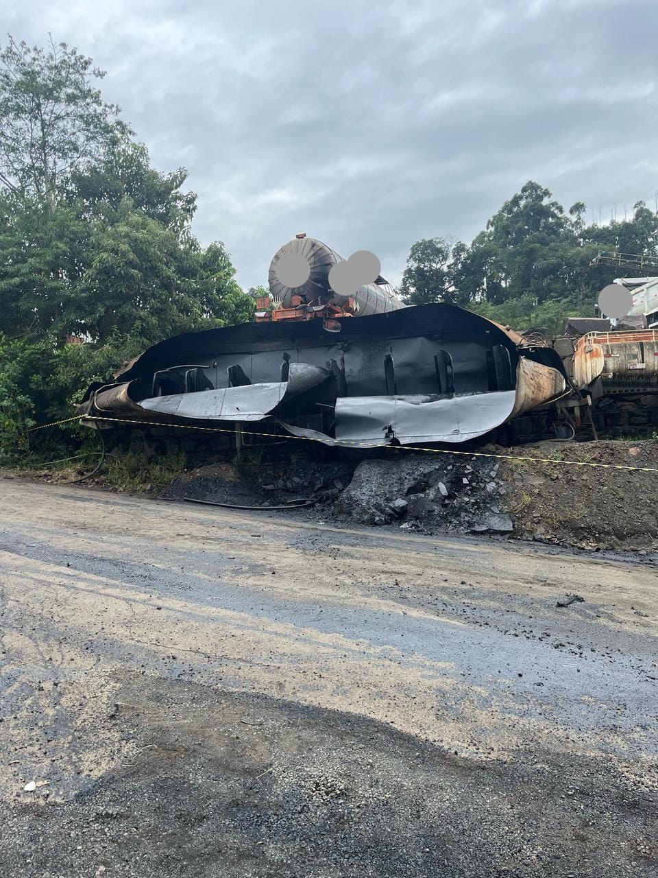 Explosão em tanque de combustível deixa um morto e três feridos