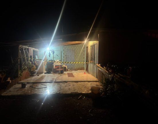 Homem é morto a tiros em São Domingos